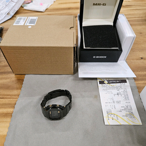 지샥MRG-B5000B-1DR 판매합니다 이미지