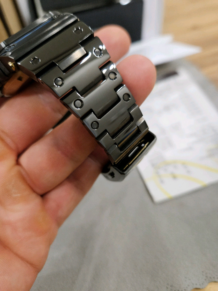 지샥MRG-B5000B-1DR 판매합니다 이미지