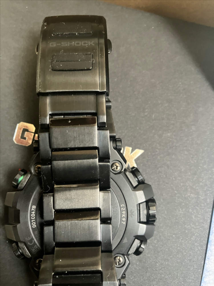 카시오 지샥 MTG-B3000BD 카본코어 시계 이미지