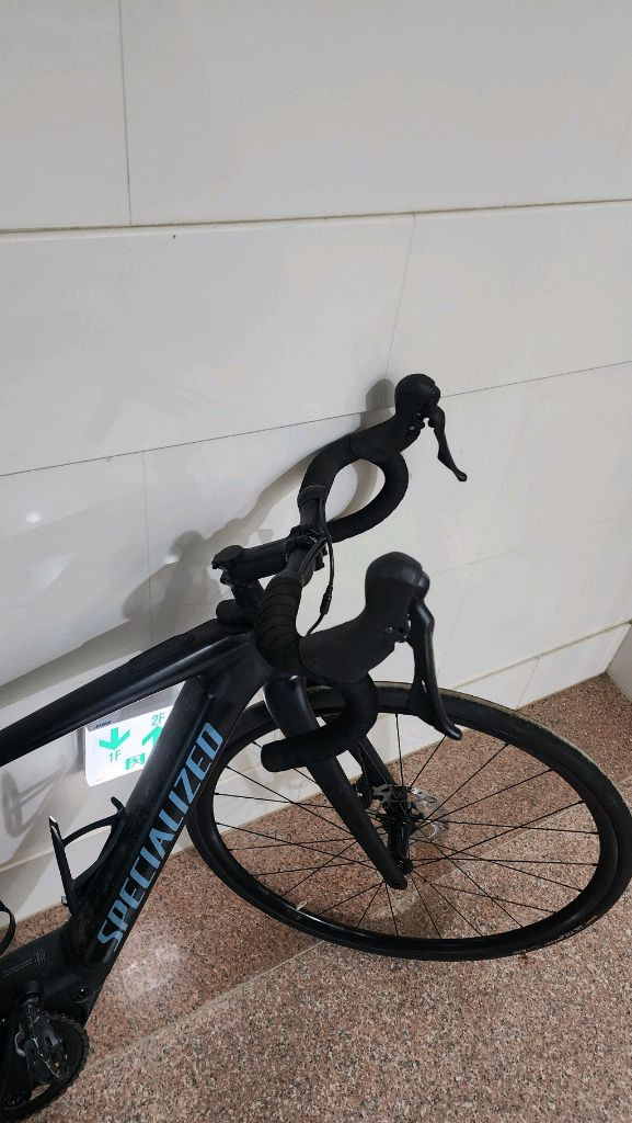 전기 로드자전거 스페셜라이즈드 터보 크레오 SL(Turbo Creo SL) 이미지