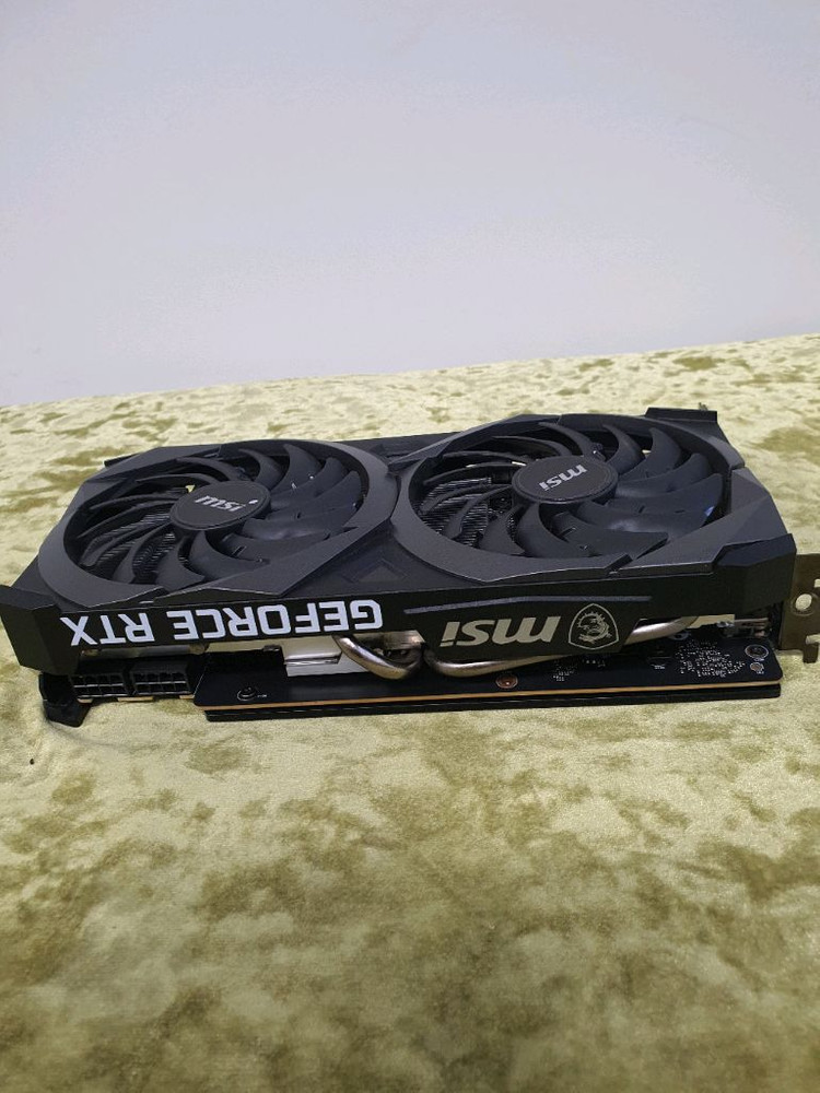 그래픽카드msi RTX 3060 Ti 그래픽카드 이미지