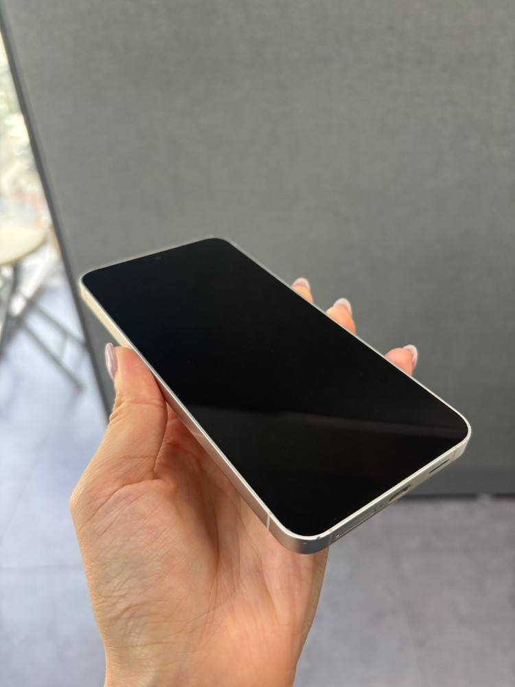 갤럭시 S24 512gb 실버 ／ 중고폰업무폰저가폰세컨폰공기계게임폰효도폰게임폰알뜰폰 이미지