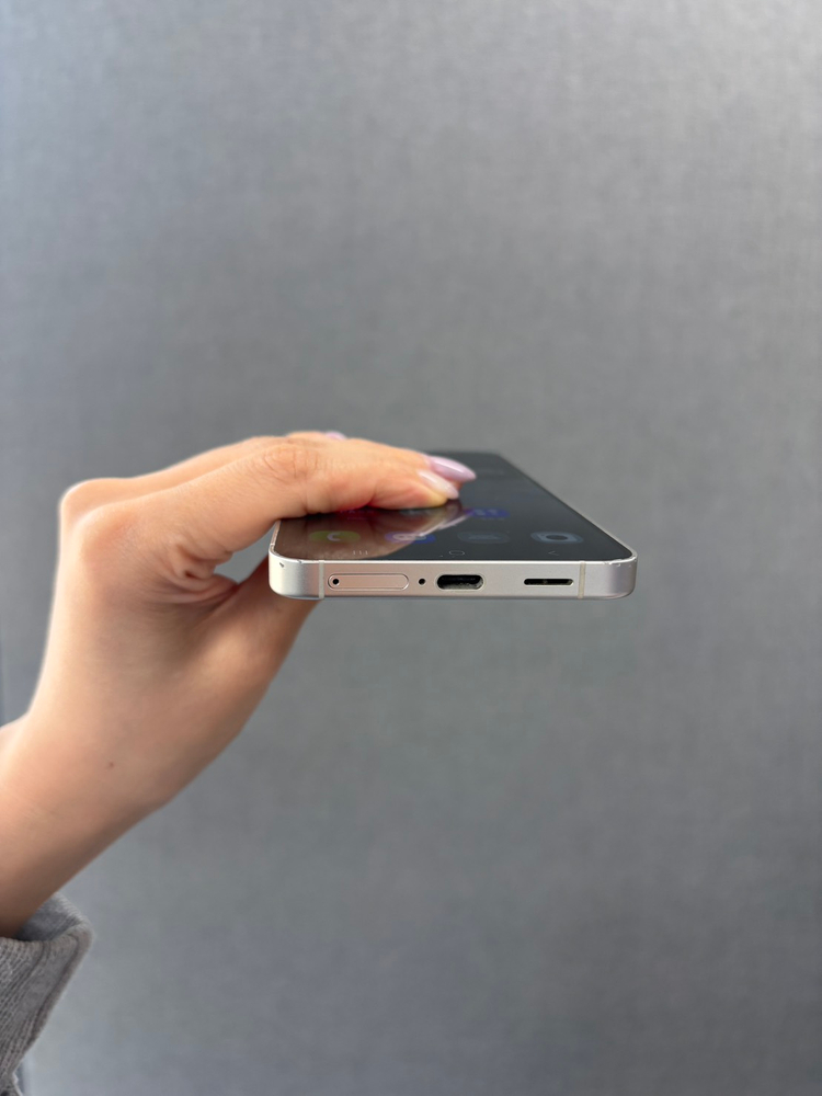 갤럭시 S24 512gb 실버 ／ 중고폰업무폰저가폰세컨폰공기계게임폰효도폰게임폰알뜰폰 이미지