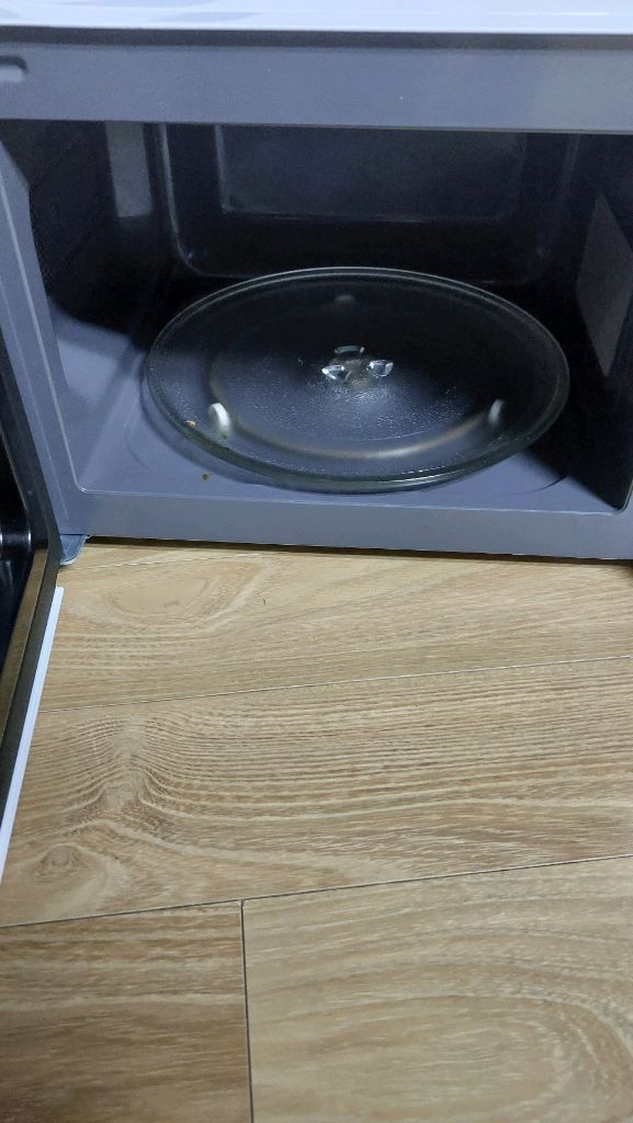 sk매직 전자레인지 MWO-M8A01 팝니다 이미지