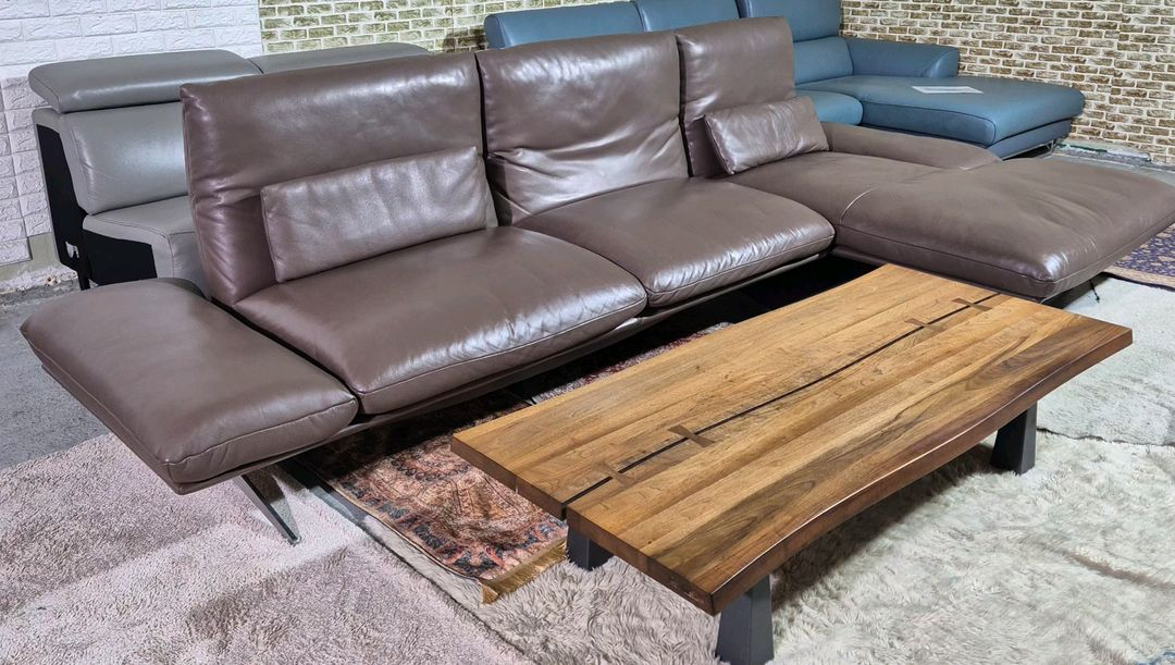 도무스 독일 코이노 프란시스 최상급 천연 전체가죽 4인 카우치 소파쇼파 이미지