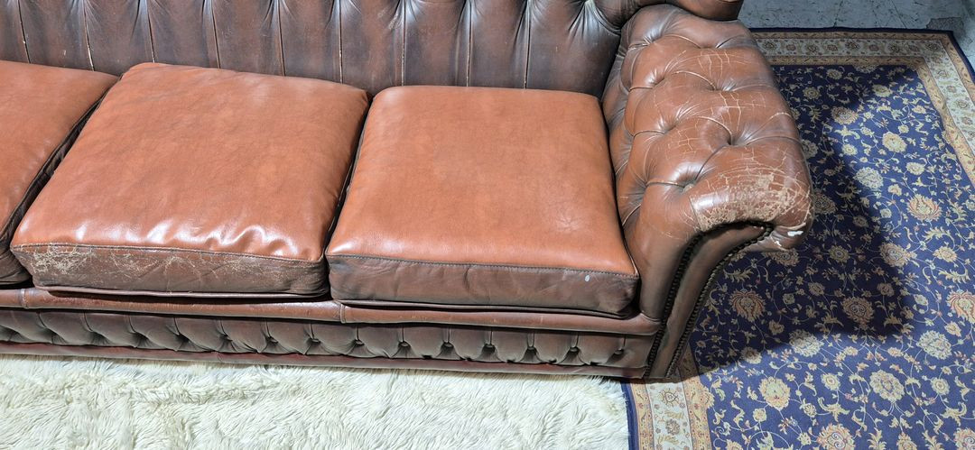 수입 체스터필드 전체 천연가죽 3인 소파 이미지