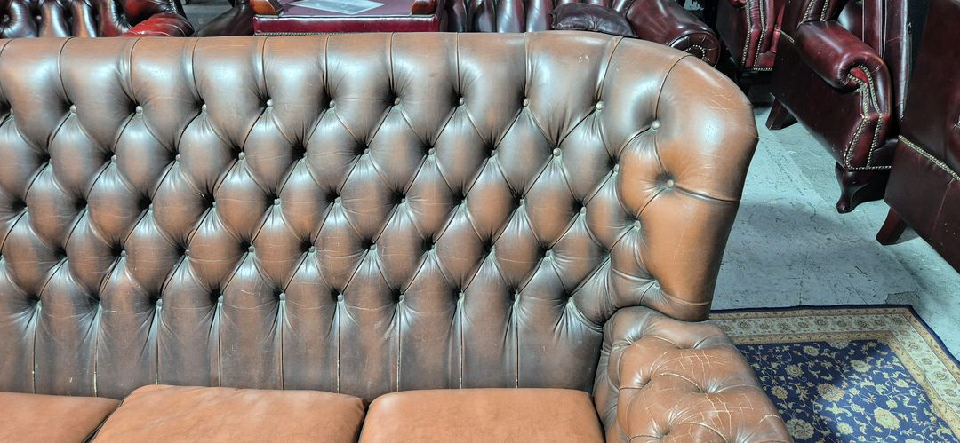 수입 체스터필드 전체 천연가죽 3인 소파 이미지