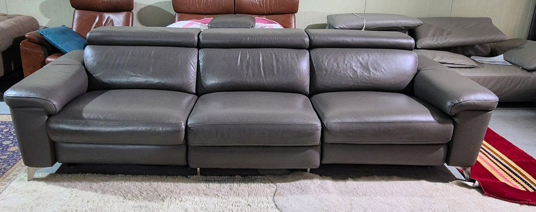 한샘 MVME 키안티 이태리 천연가죽 전동 리클라이너 소파쇼파(헤드전동) 이미지