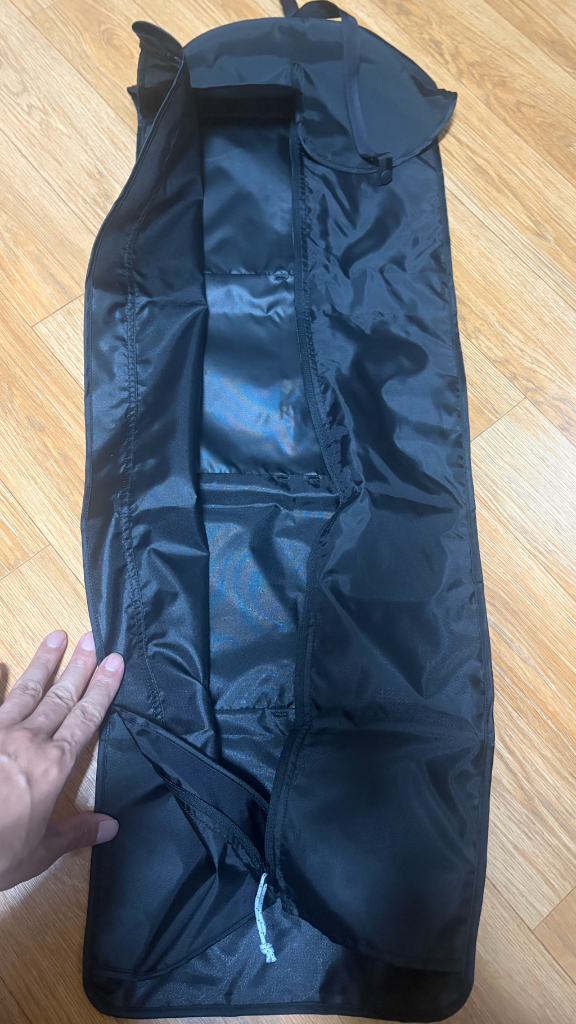 아크테릭스 여행 캠핑용 옷파우치 레어템 이미지