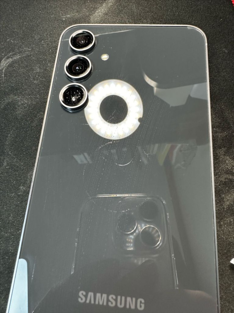 갤럭시 s23fe 256g 그라파이트 + 갤워치 4 클래식 이미지