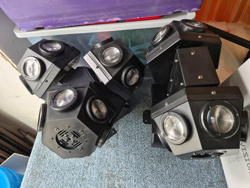 스피닝 댄스실 음향기계 및 조명 일괄 이미지