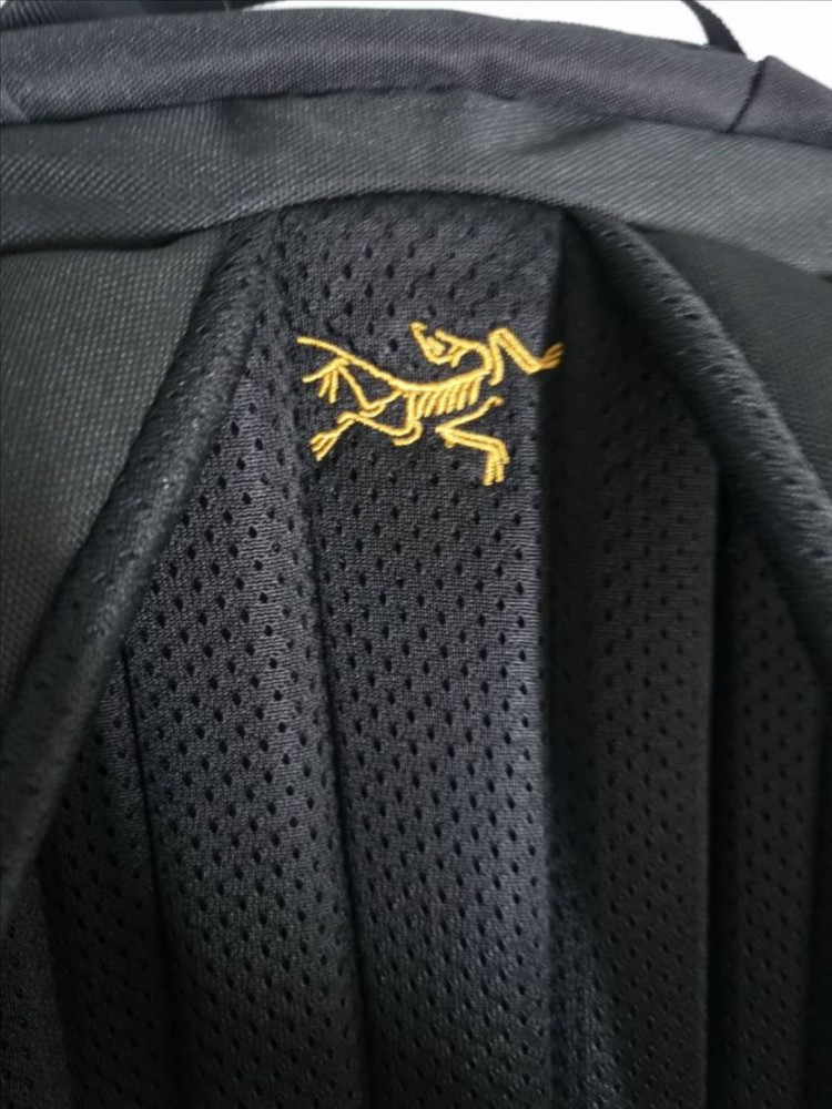 아크테릭스 맨티스26 블랙 이미지