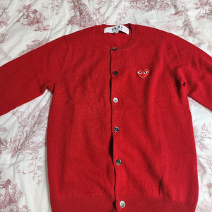 꼼데가르송 가디건(레드컬러) 이미지