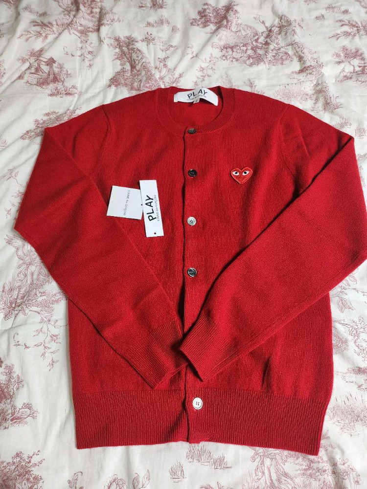 꼼데가르송 가디건(레드컬러) 이미지