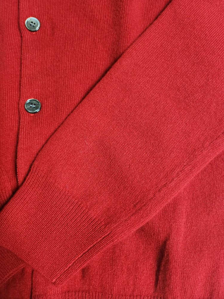 꼼데가르송 가디건(레드컬러) 이미지