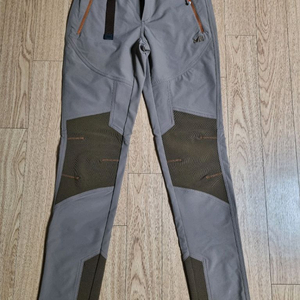 밀레 여성 등산바지 이미지