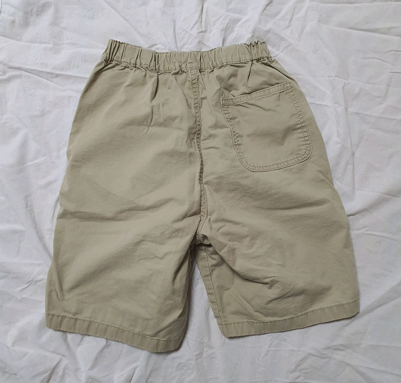 유니클로 키즈 베이지 밴딩 면 반바지 150 이미지