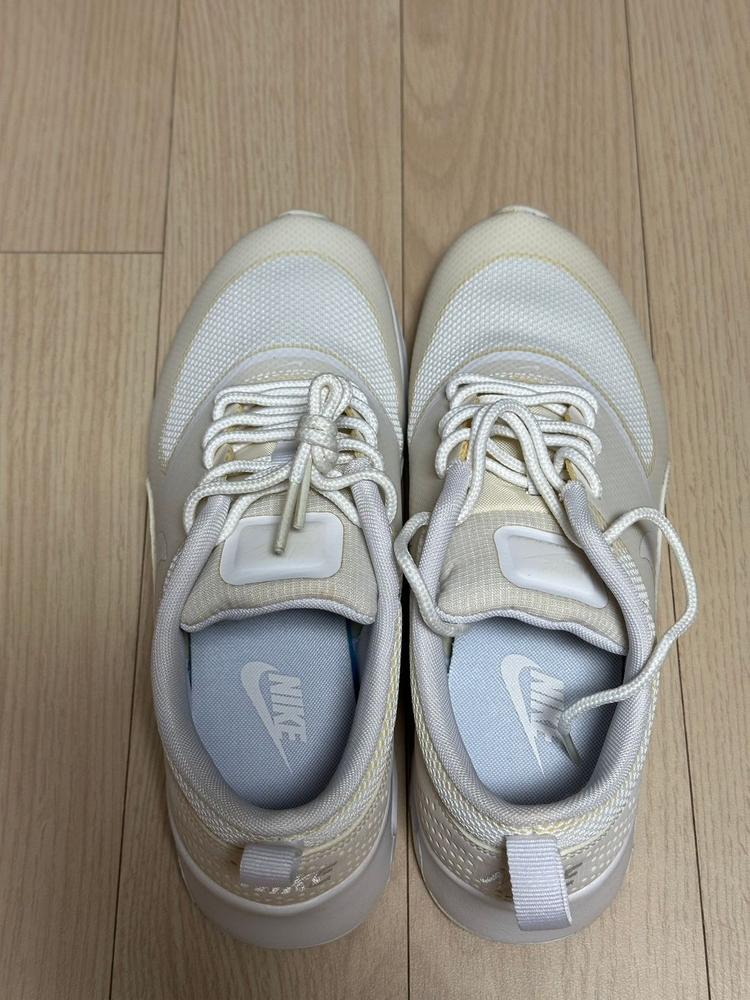 [240] 나이키 에어맥스 테아 화이트 이미지