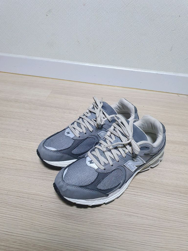 뉴발란스 2002R 그레이 운동화 275 이미지