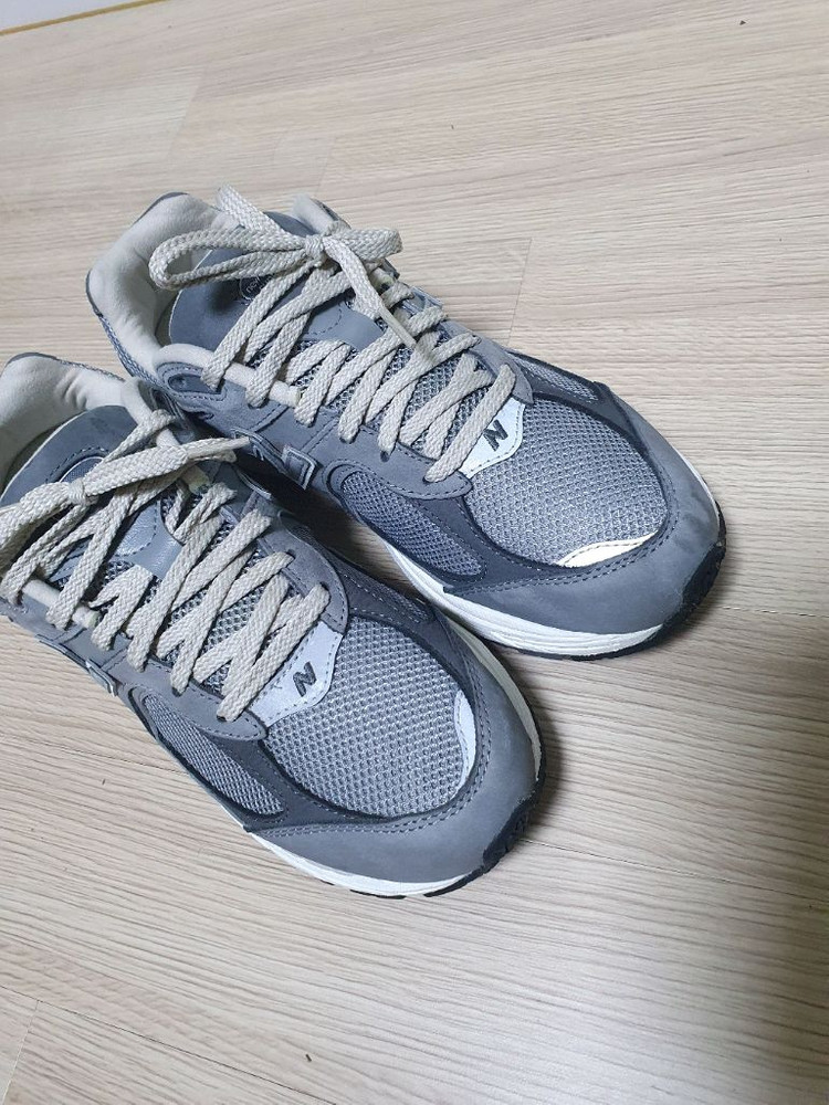 뉴발란스 2002R 그레이 운동화 275 이미지