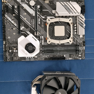 라이젠5600 asus x570p 쿨러 세트 이미지