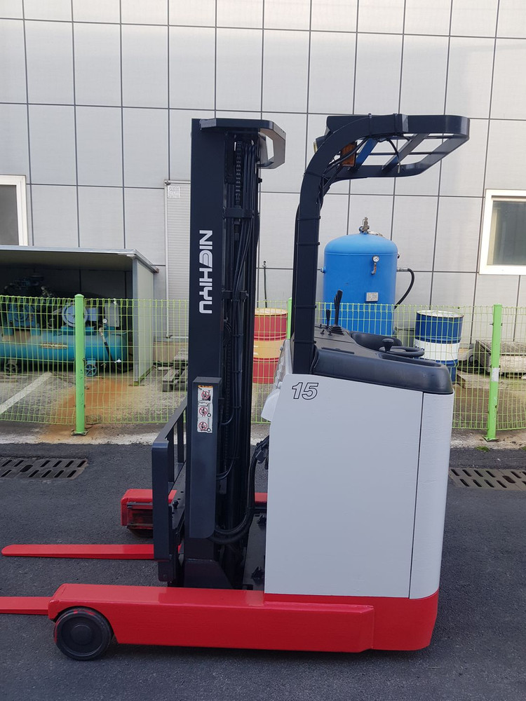 신형 니찌유 입식 1.5톤 전동지게차 삼단마스트5M인상 500만 재고2대 이미지