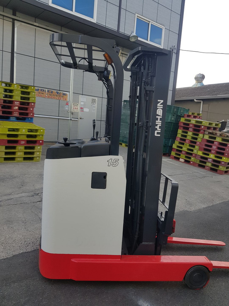 신형 니찌유 입식 1.5톤 전동지게차 삼단마스트5M인상 500만 재고2대 이미지