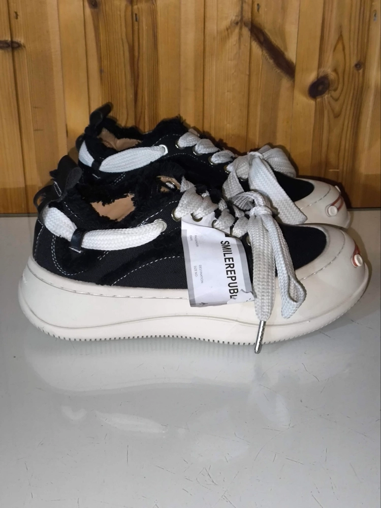 35 220mm 스마일리퍼블릭 캔버스 스니커즈 이미지