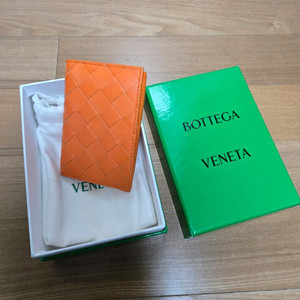 보테가베네타 카드지갑 이미지