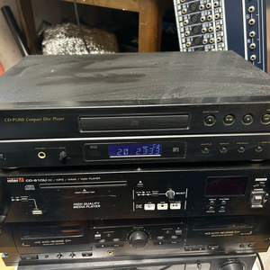 빈티지 TEAC CD-p1260 CDP 플레이어 입니다 이미지