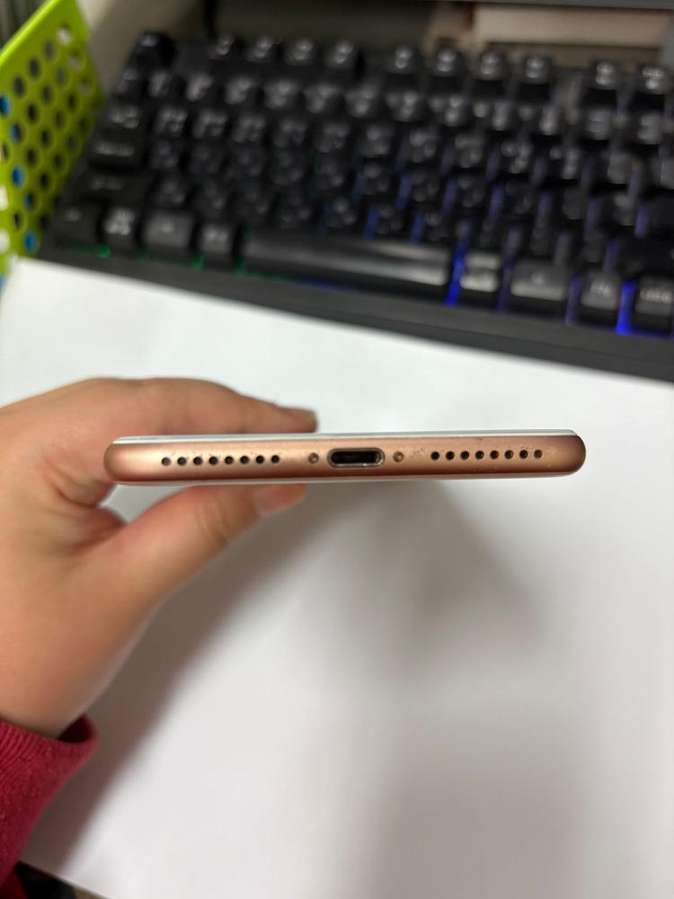 아이폰8플러스 64GB 골드 중고폰 배터리95% 인스타 레트로감성 사진폰 211273 이미지