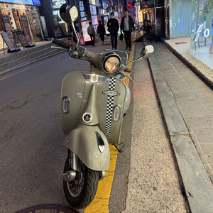 125cc 스쿠터 이미지