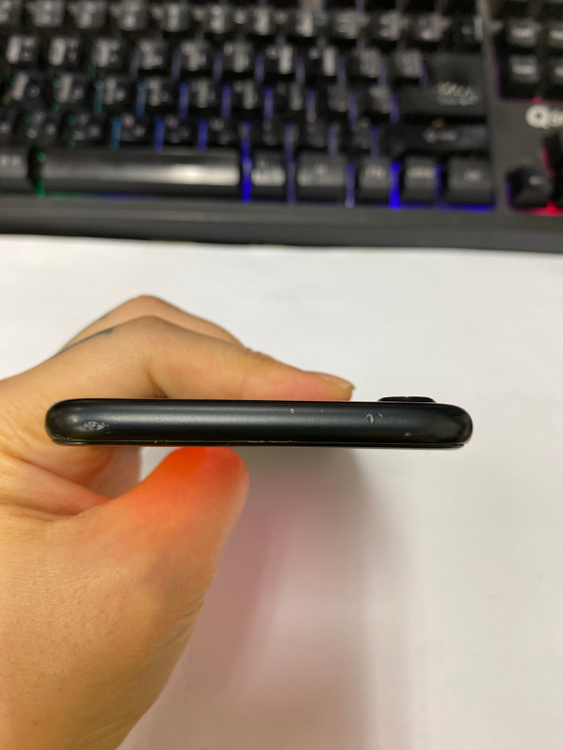 아이폰7 매트블랙 A급 128GB 배터리90% 인스타 사진폰 빈티지 카메라폰 207027 이미지