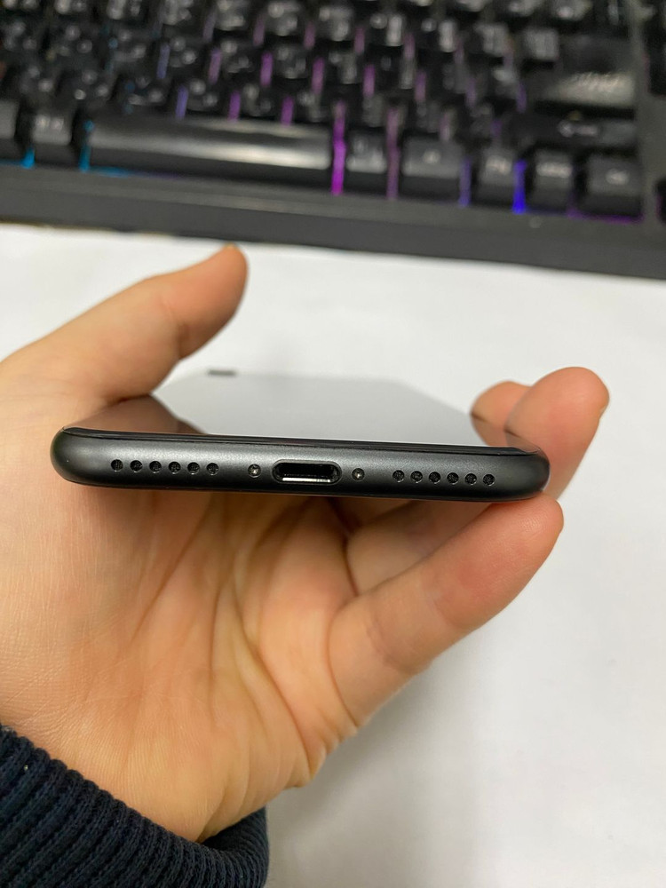 아이폰8 스그 SS급 256GB 배터리100% 빈티지감성 사진폰 인스타 카메라폰 058212 이미지