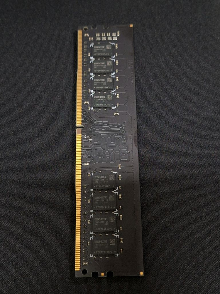 에센코어 클레브 ddr4 8GB 2666 램 메모리 단품 이미지