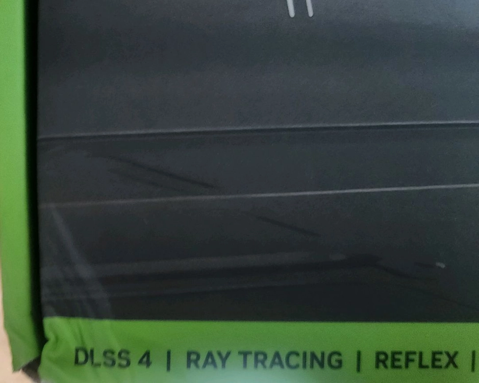 MSI RTX 5060Ti 8GB 그래픽카드 판매 합니다 이미지