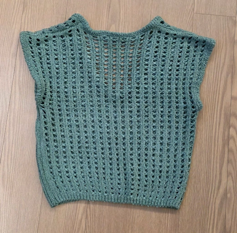 <새옷>ZARA_펀칭 티셔츠 이미지