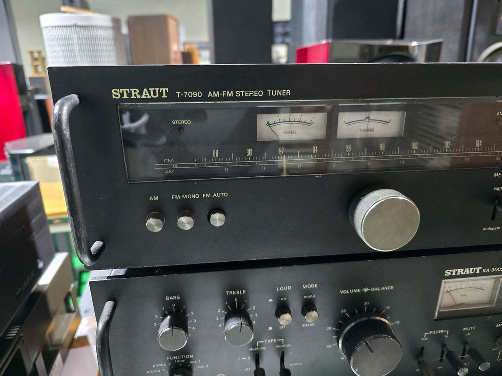 Straut(스트라우트) ka-9000 인티앰프 T7090 튜너 이미지