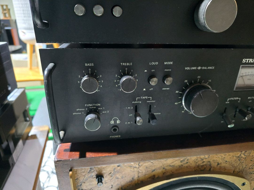 Straut(스트라우트) ka-9000 인티앰프 T7090 튜너 이미지
