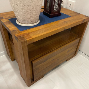 (급처)고트레 아카시아 원목 협탁 서랍장 이미지