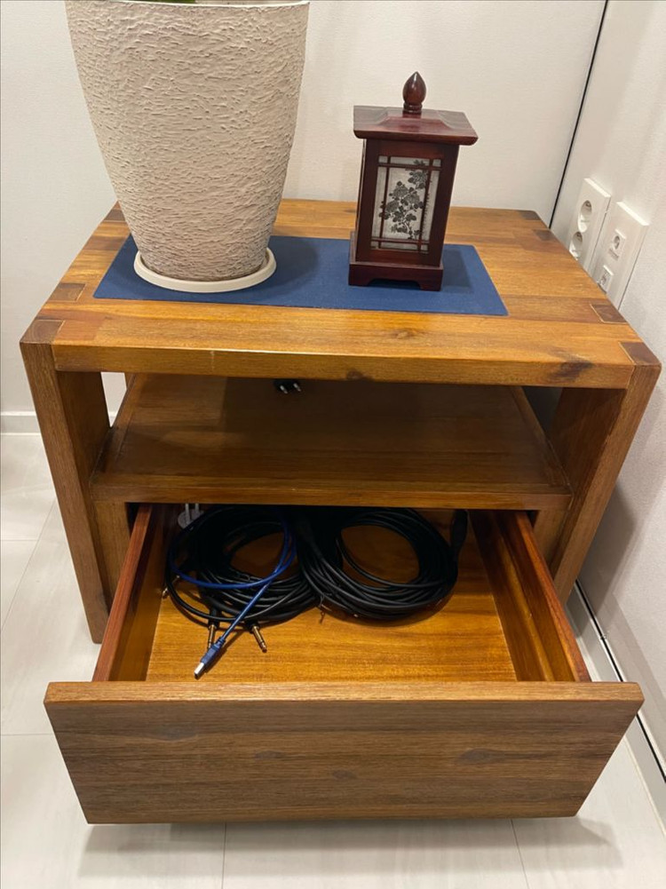 (급처)고트레 아카시아 원목 협탁 서랍장 이미지