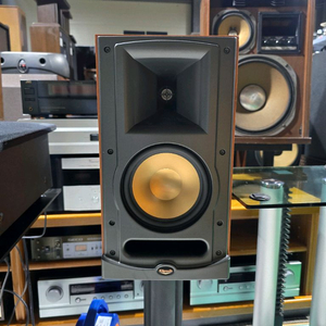 KLIPSCH RB-61 레퍼런스 IV Cherry 북쉘프 스피커 이미지