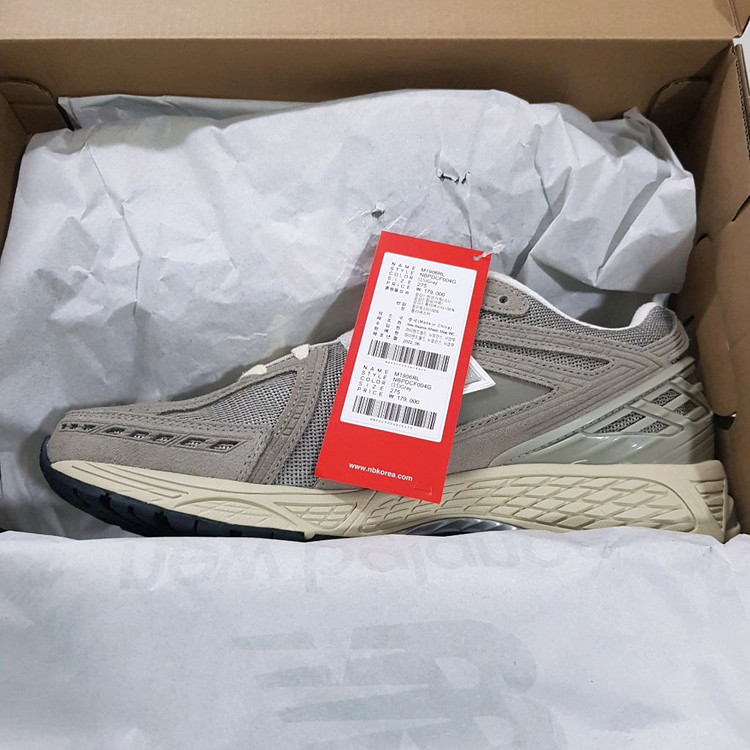 (택포) 뉴발란스 1906R 차콜 그레이 / 275 / 미실착 새상품 이미지