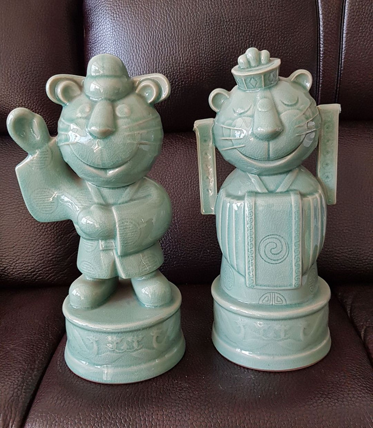 88 올림픽 호돌이, 호순이 청자 도자기 급매 이미지