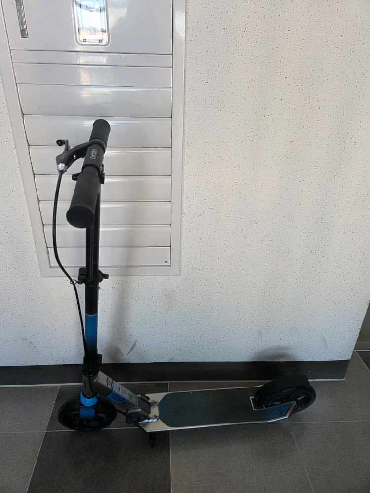 데카트론 오셀로 미드 MID9 킥보드 이미지