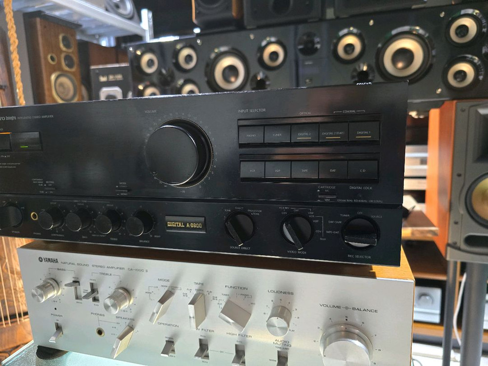 ONKYO INTEGRA A-8800 인티앰프 이미지
