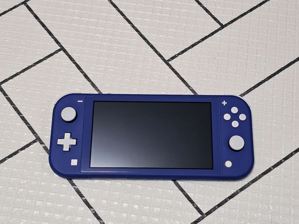 닌텐도 스위치 라이트 풀박스 이미지