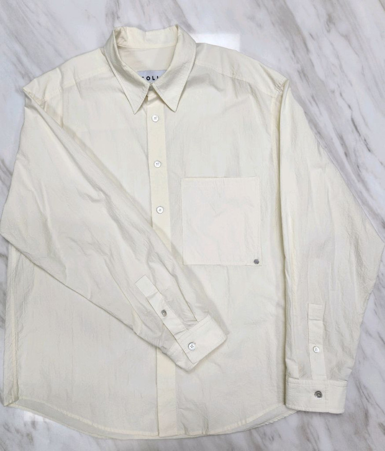 [정품 남여공용] 솔리드옴므 연 베이지색상 기능성 긴팔 셔츠 46 사이즈 코오롱스포츠 에피그램 k2 아미 꼼데가르송 이미지