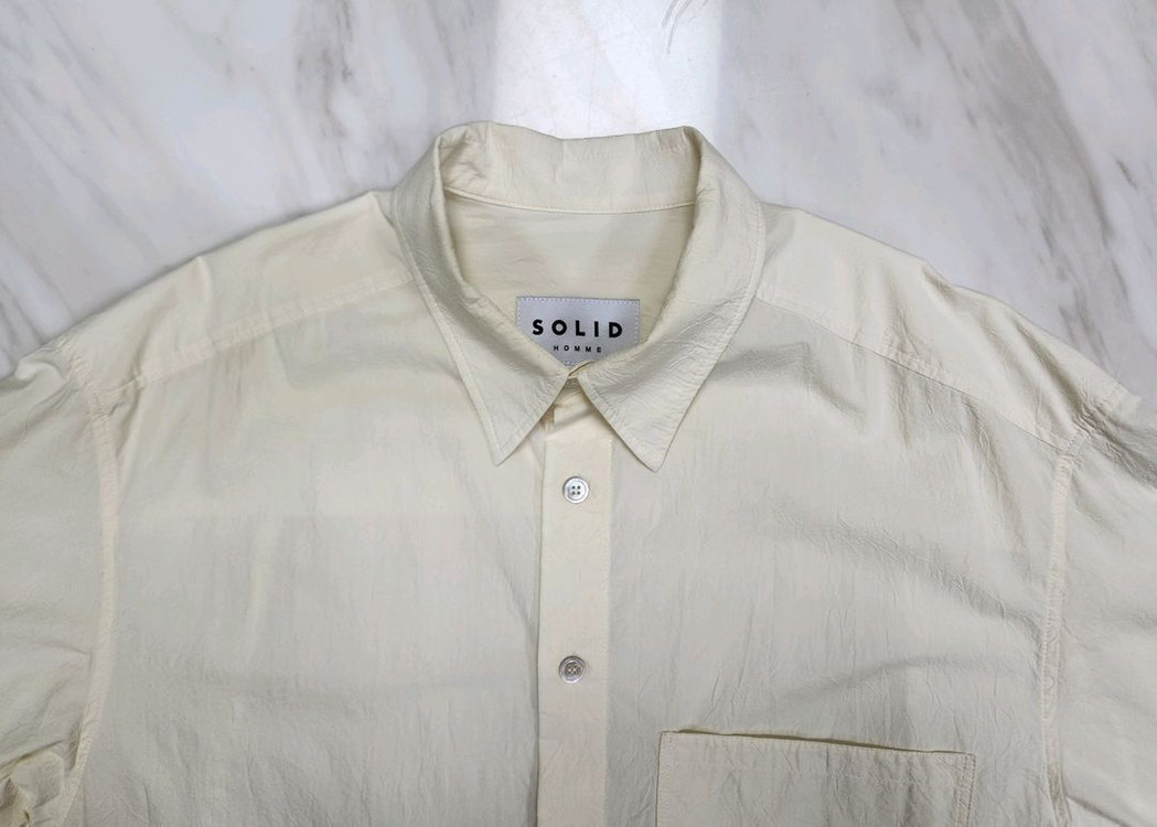 [정품 남여공용] 솔리드옴므 연 베이지색상 기능성 긴팔 셔츠 46 사이즈 코오롱스포츠 에피그램 k2 아미 꼼데가르송 이미지