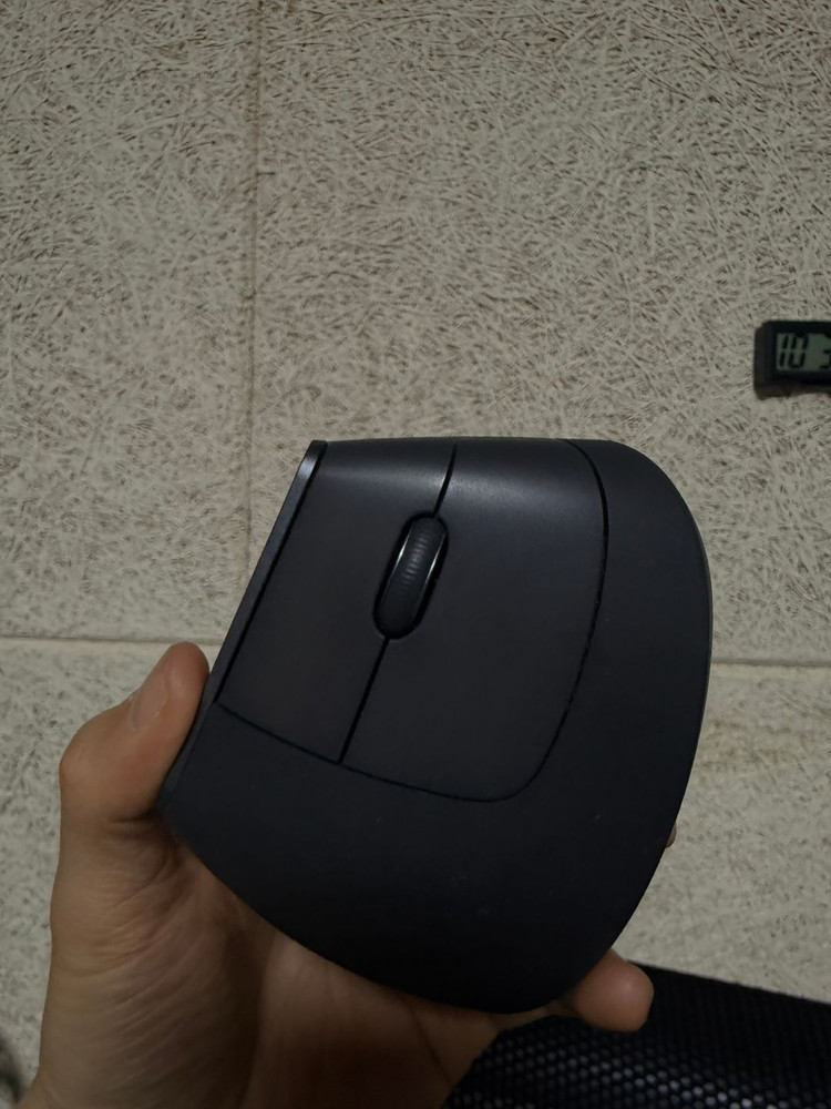 로지텍 MX VERTICAL 마우스 이미지